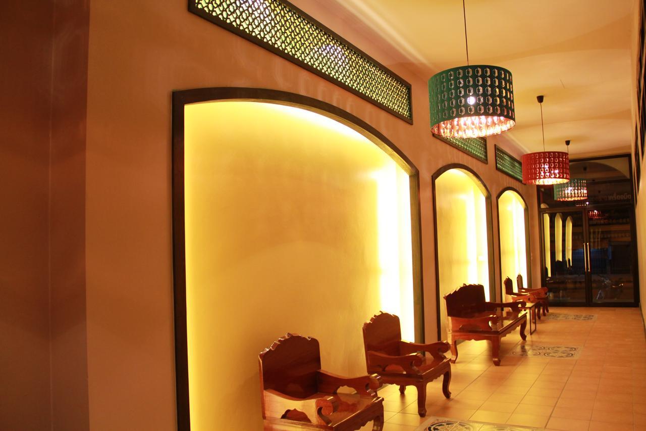 Отель Mulberry House Pak Thong Chai Экстерьер фото
