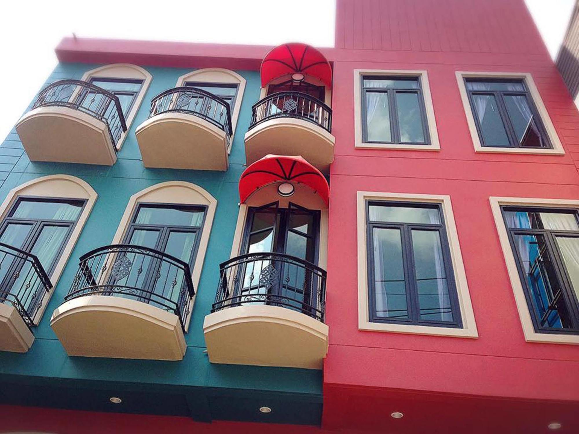 Отель Mulberry House Pak Thong Chai Экстерьер фото